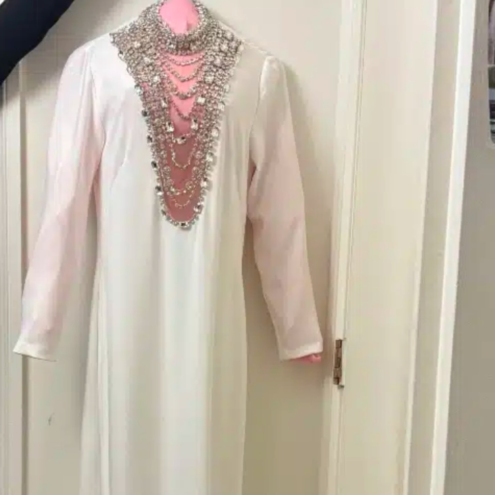 costerellos gown